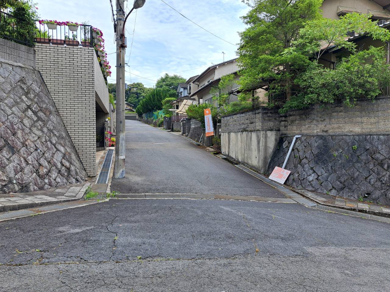 滋賀県　大津市石山寺2丁目