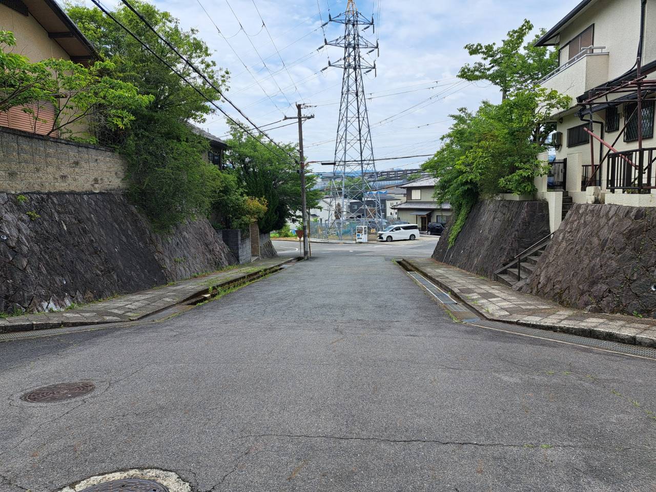 滋賀県　大津市石山寺2丁目