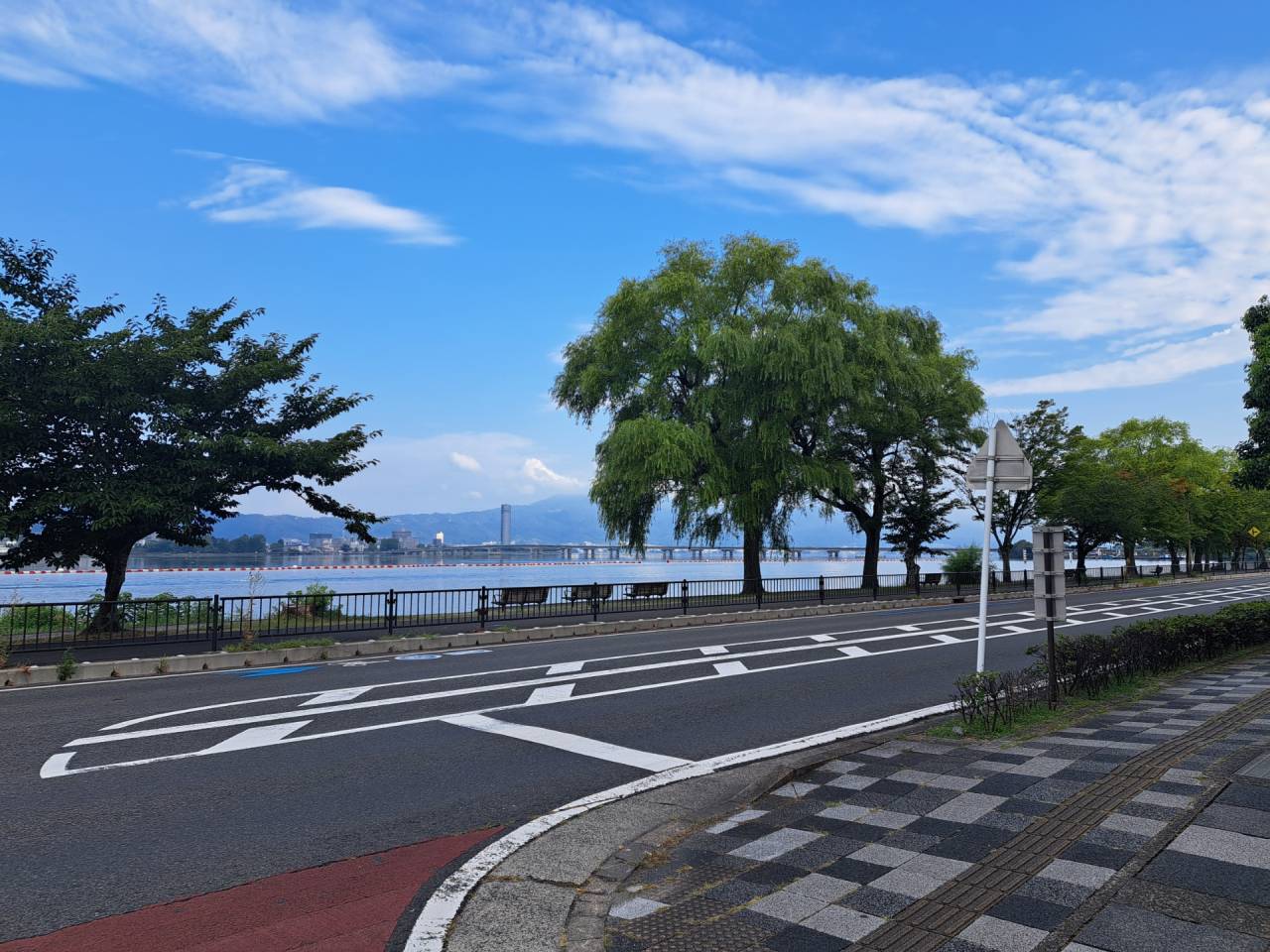 滋賀県　ティアラ大津