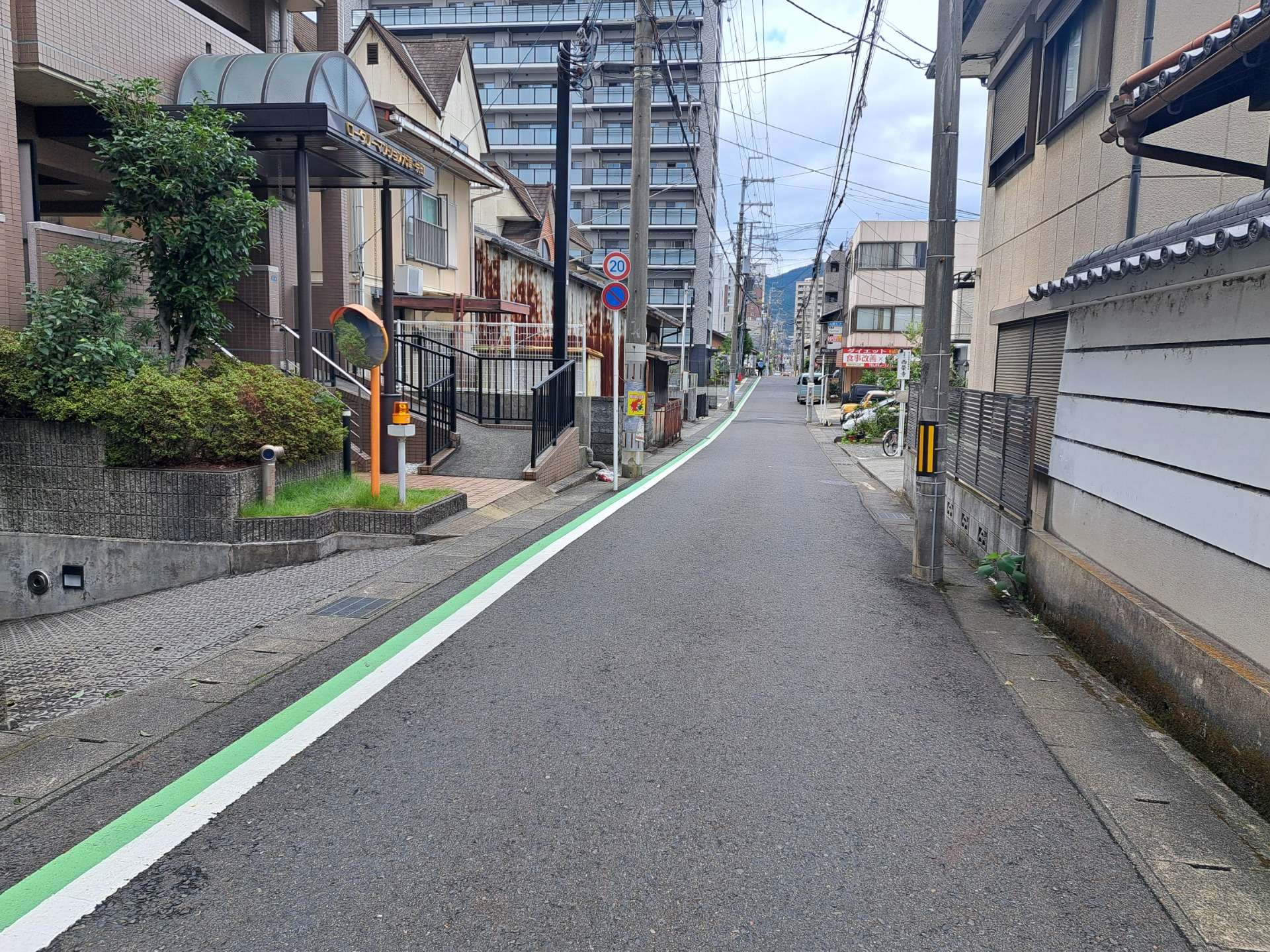 滋賀県　ロータリーマンション大津・京町　角住戸