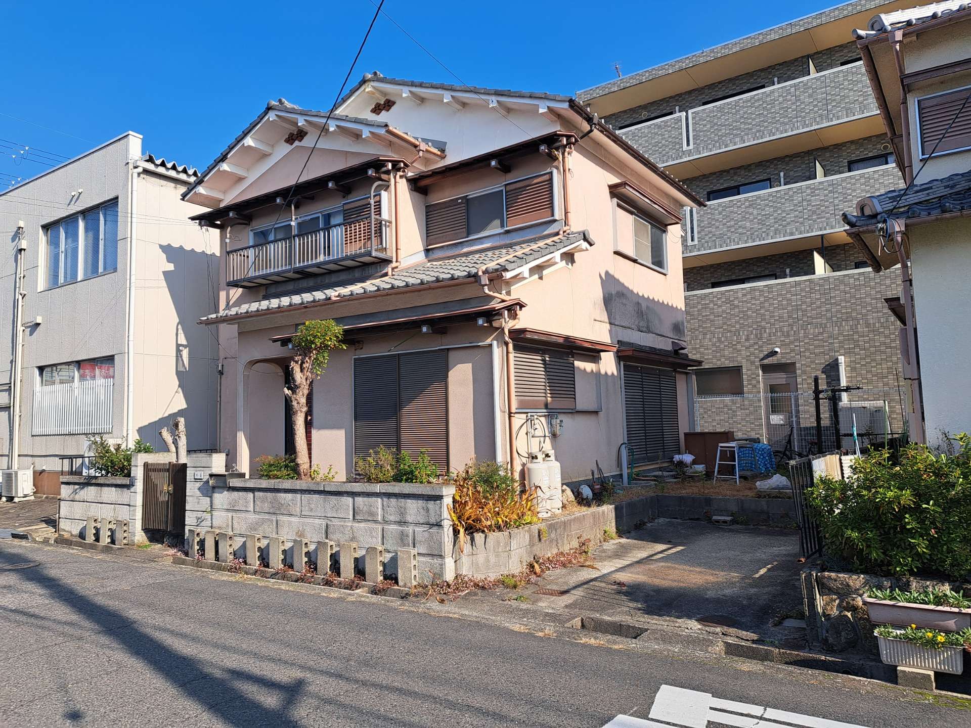 滋賀県　近江八幡市堀上町