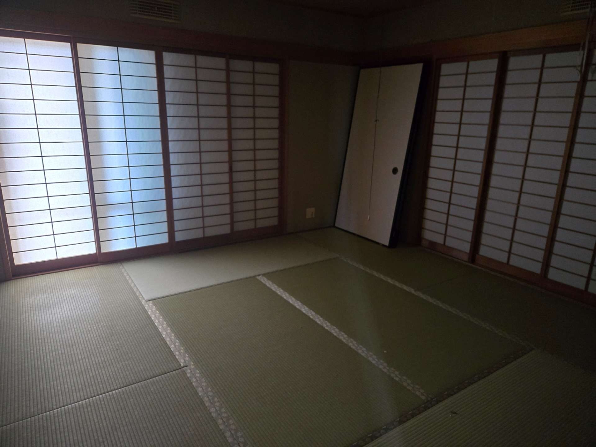 滋賀県　蒲生郡日野町大字村井