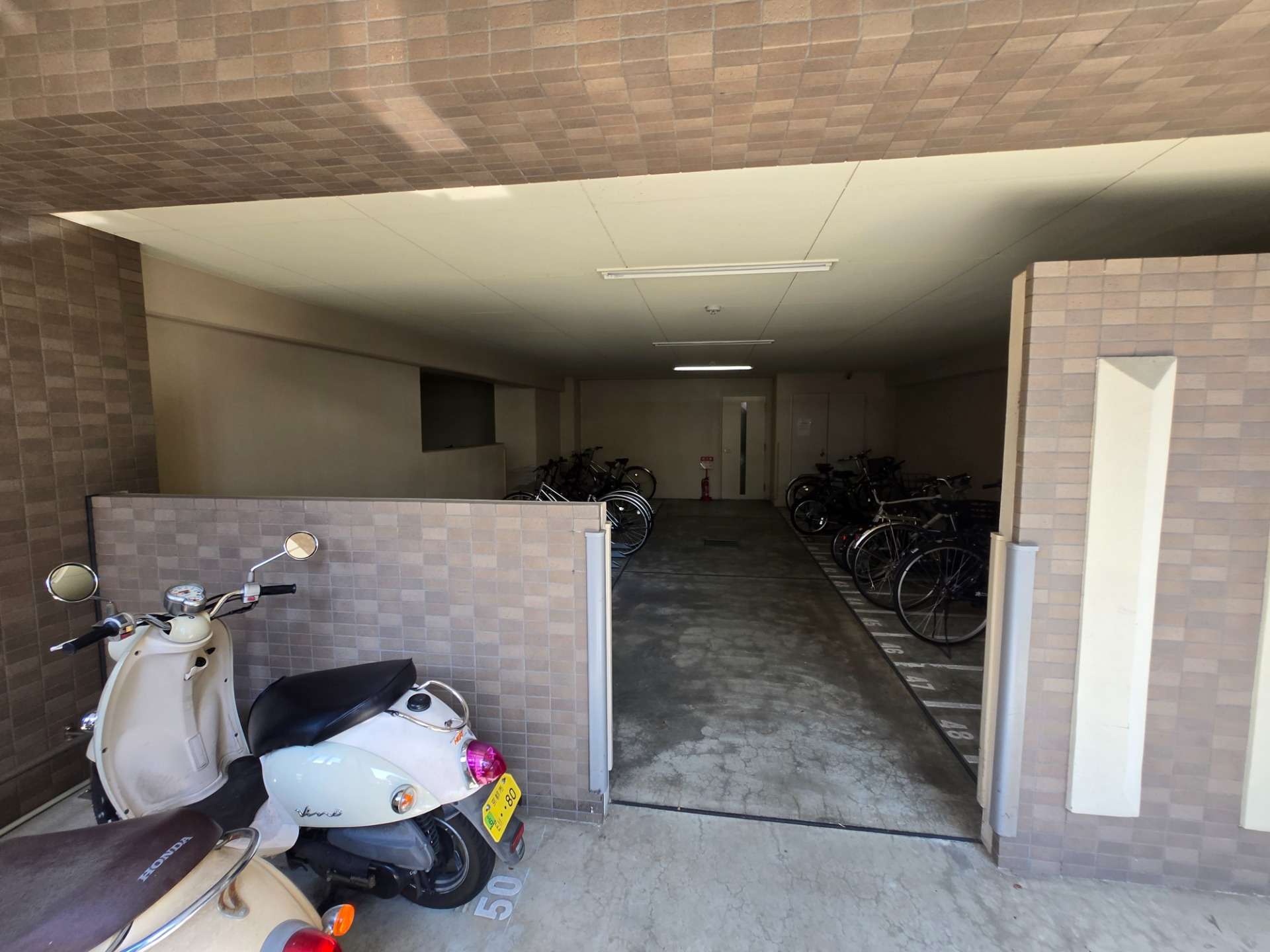 京都府　べラジオ京都駅東