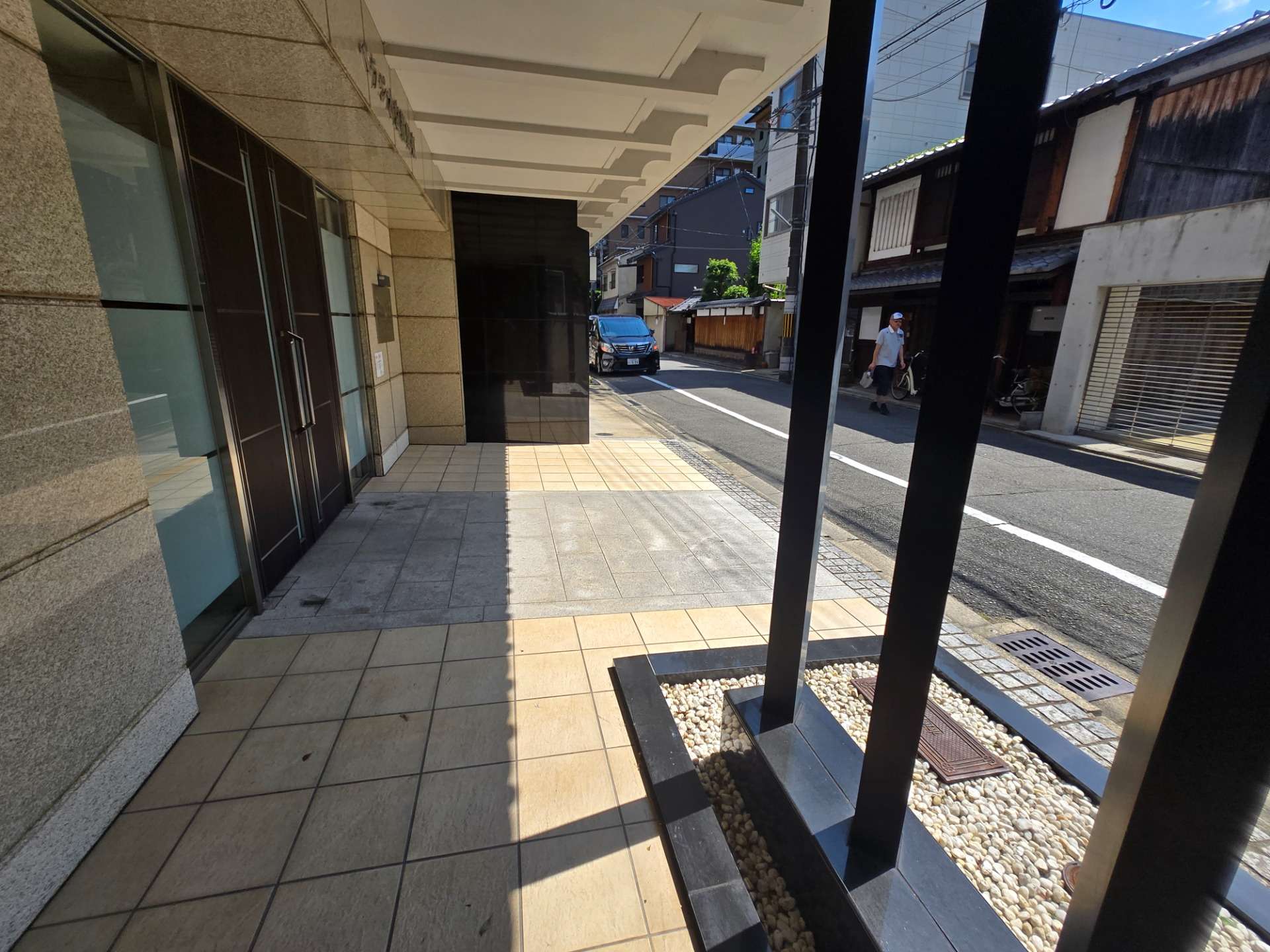 京都府　べラジオ京都駅東