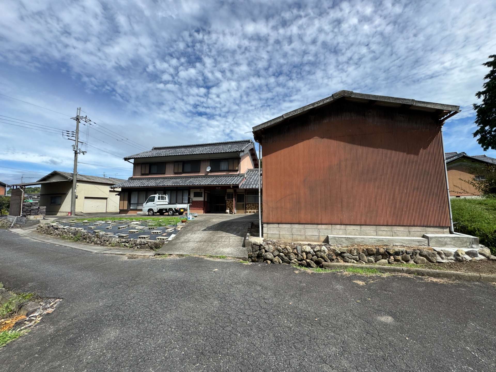 滋賀県　蒲生郡日野町大字上駒月