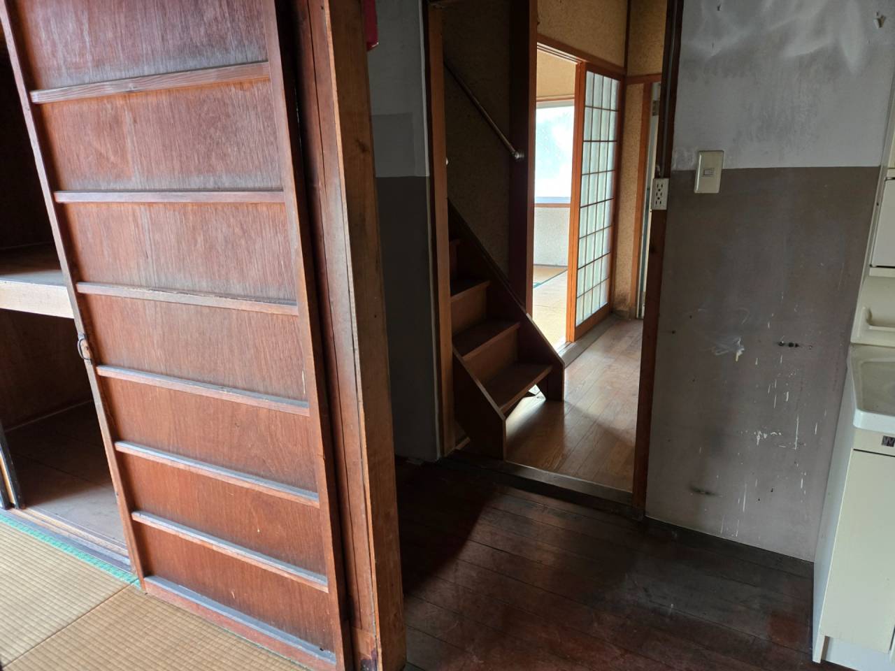 滋賀県　大津市湖城が丘
