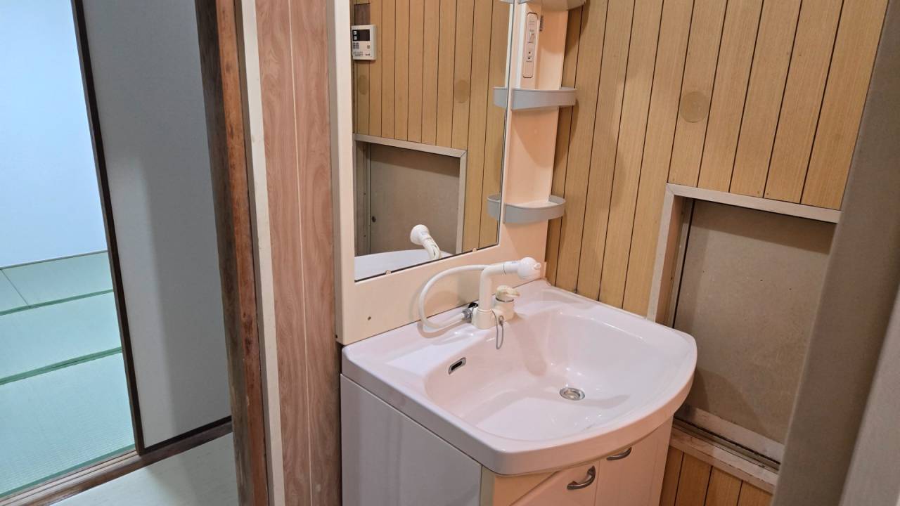 京都府　山科団地B棟