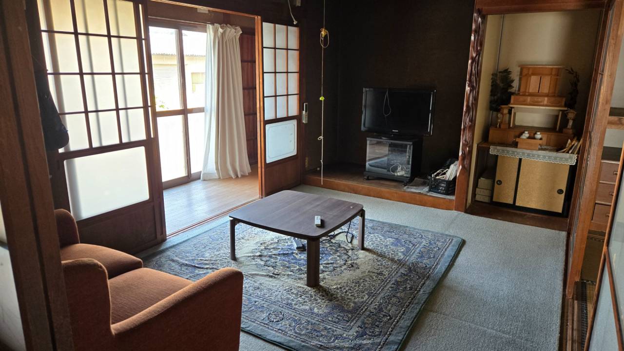 静岡県　湖西市大知波